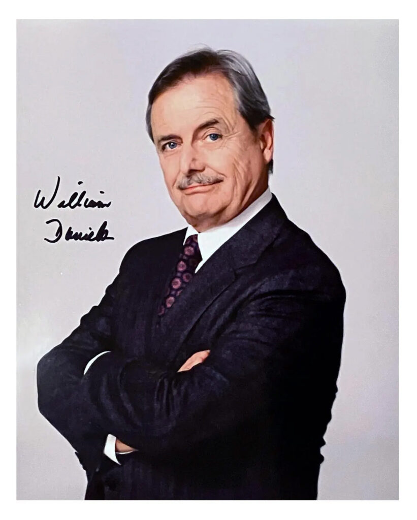 Signed photo of William Daniels as Mr. Feeny from Boy Meets World